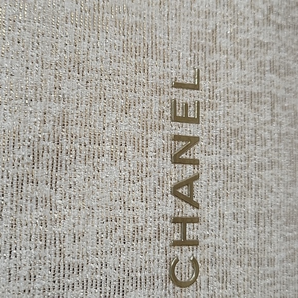 Chanel Beige POUCH - Picture 8 of 13